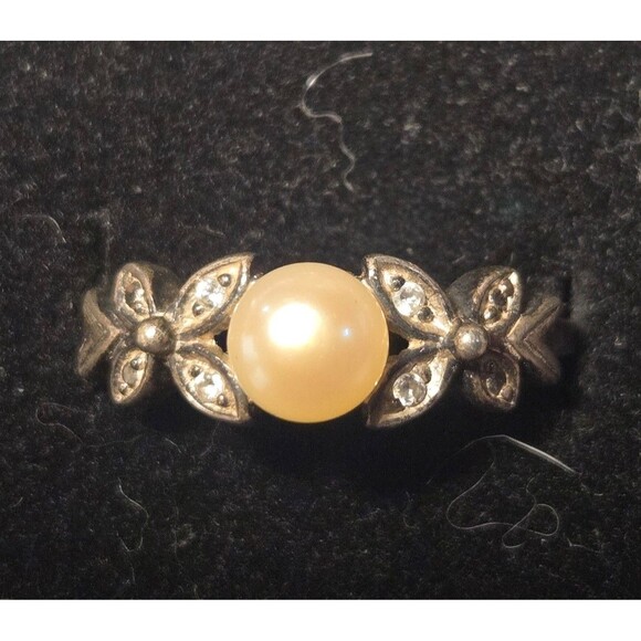 Vintage sterling silver ring sz 8.5 - Picture 1 of 4